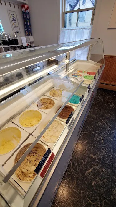 Birthplace Of The Ice Cream Sundae Picture 5