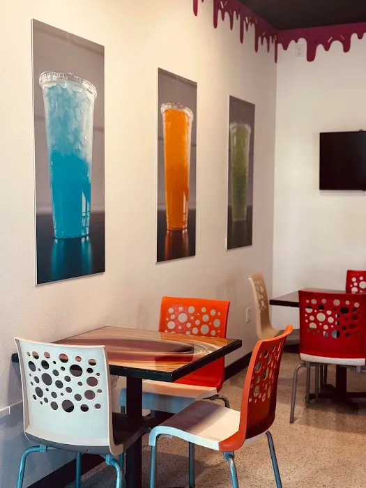 Arty's Ice Cream Parlor Picture 4
