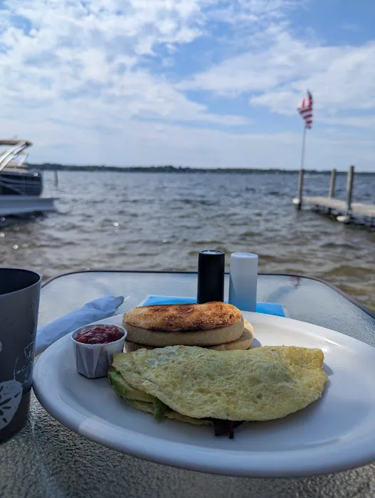 Cheryl's Landing and Restaurant&Marina Picture 2