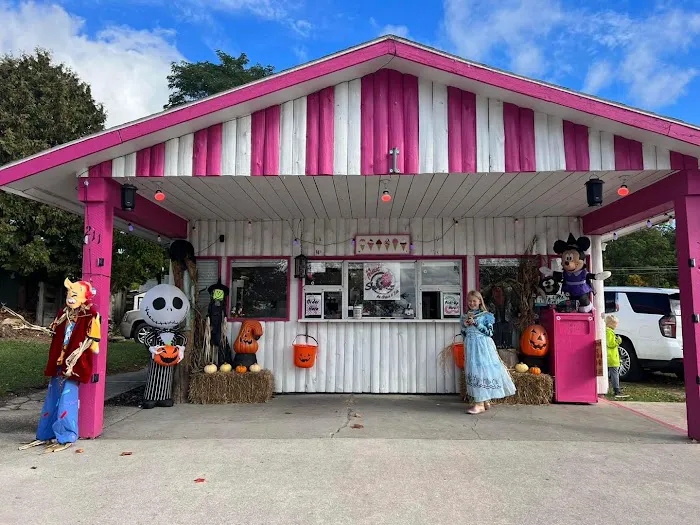Mad Swirlz Ice Cream & Eatz Picture 1