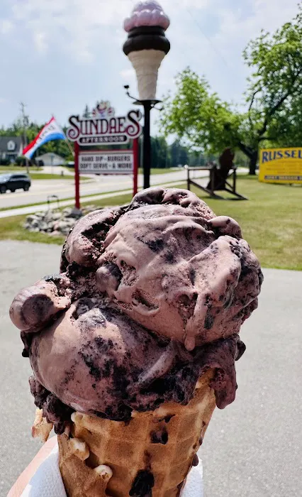 Sundaes Afternoon Ice Cream Picture 3