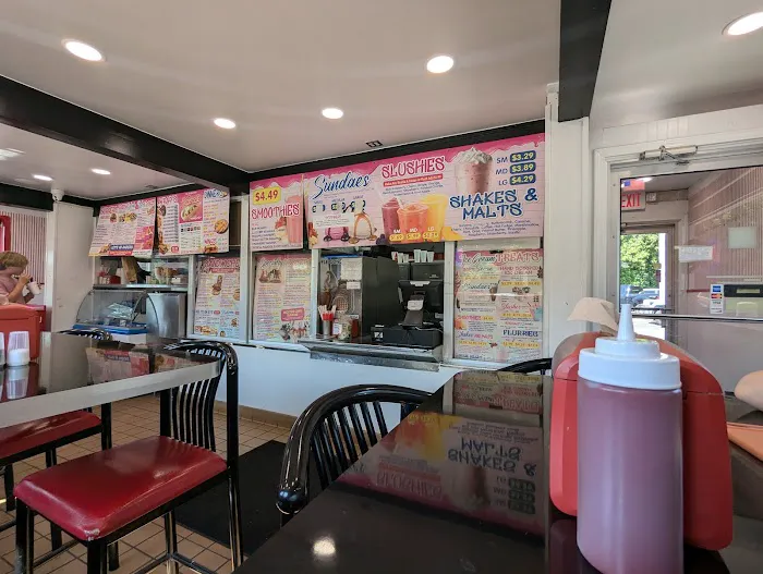 Charlie Brown Creme Cone Picture 6