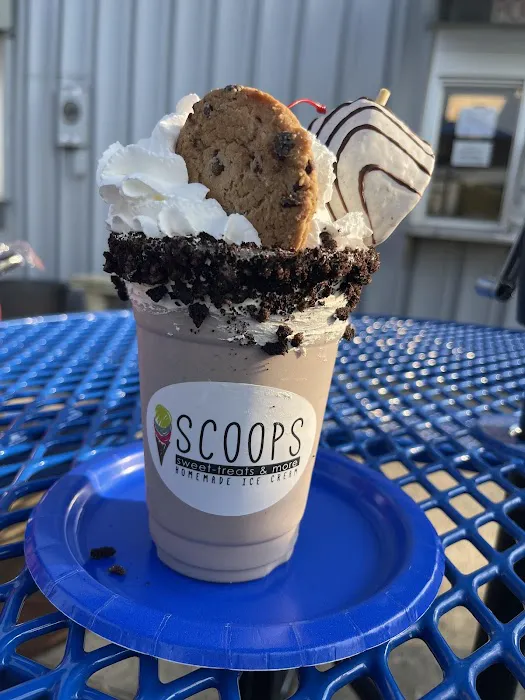 Scoops Sweet Treats and More Picture 1