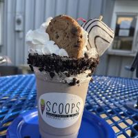 Scoops Sweet Treats and More ico