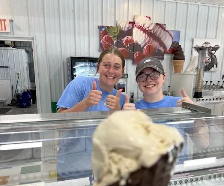 Bellas Creamery
