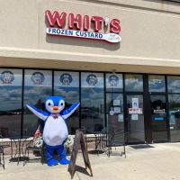 Whit's Frozen Custard ico