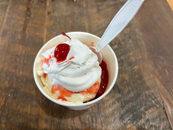 Whit's Frozen Custard Picture 6