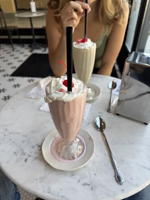 The Downtown Ice Cream Parlor Picture 8