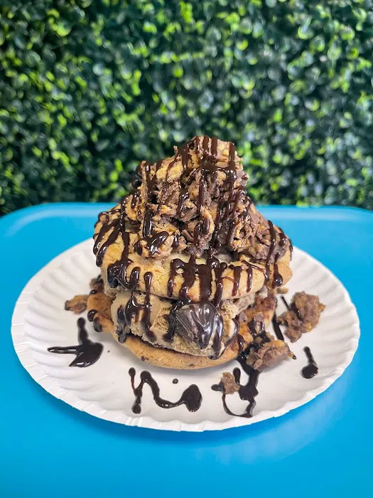 Drip Dreams Ice Cream Shop Picture 9