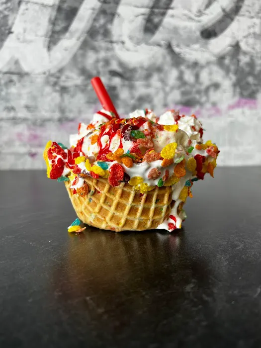 Drip Dreams Ice Cream Shop Picture 8
