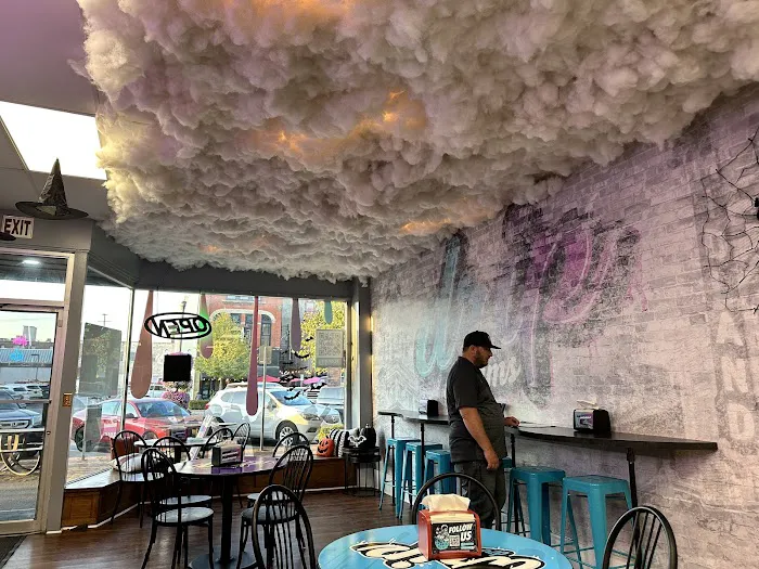 Drip Dreams Ice Cream Shop Picture 7