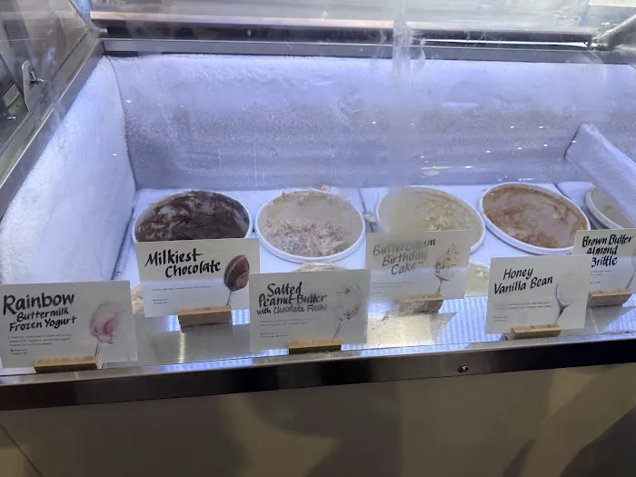 Jeni's Splendid Ice Creams Picture 5