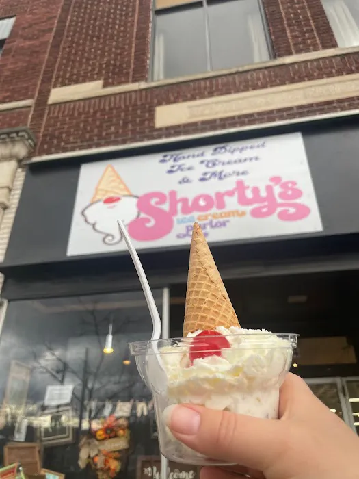Shorty's Ice Cream Parlor Picture 5