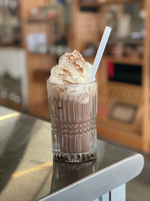 Shorty's Ice Cream Parlor Picture 8