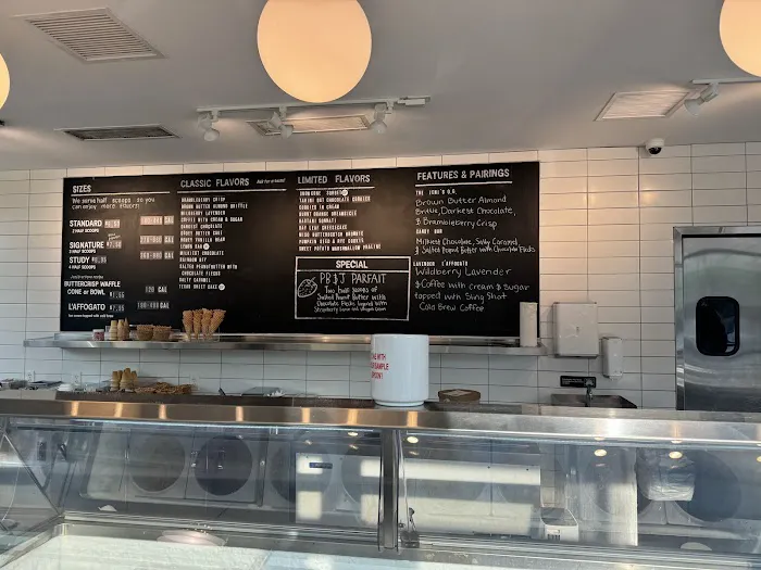 Jeni's Splendid Ice Creams Picture 10