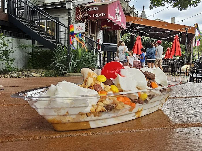 Piper’s Ice Cream Bar Picture 7