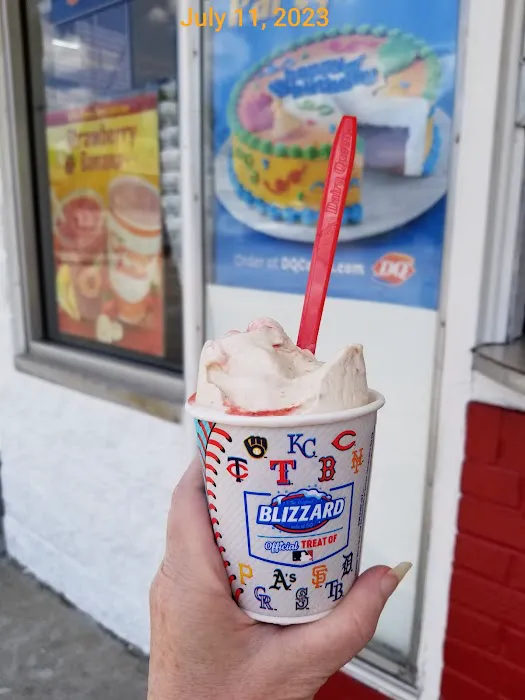 Dairy Queen Store Picture 8