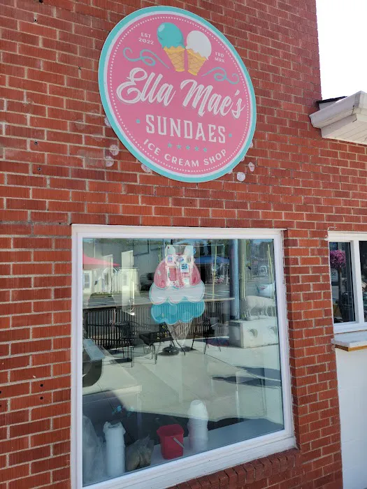 Ella Mae’s Sundaes Picture 9