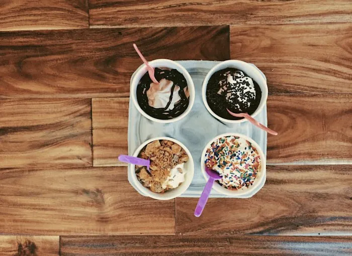 Pendleton Parlor: Ice Cream & Cookie Dough Picture 2
