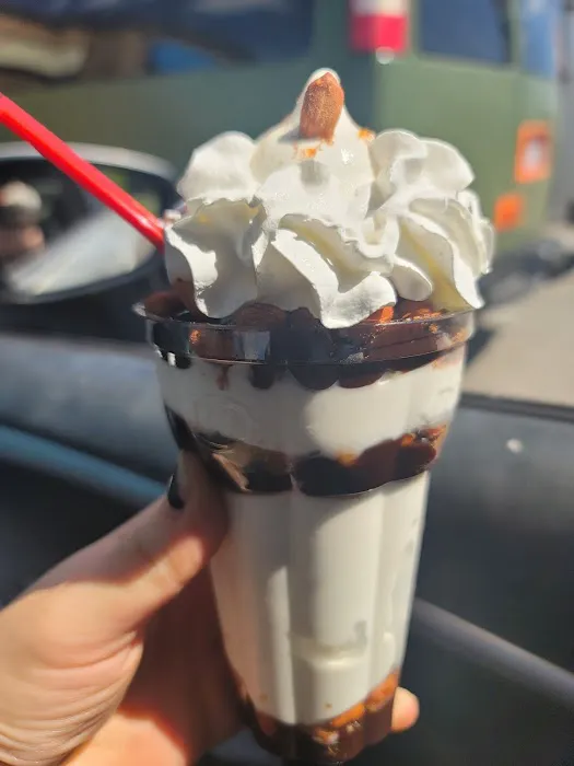 Dairy Queen (Treat) Picture 9