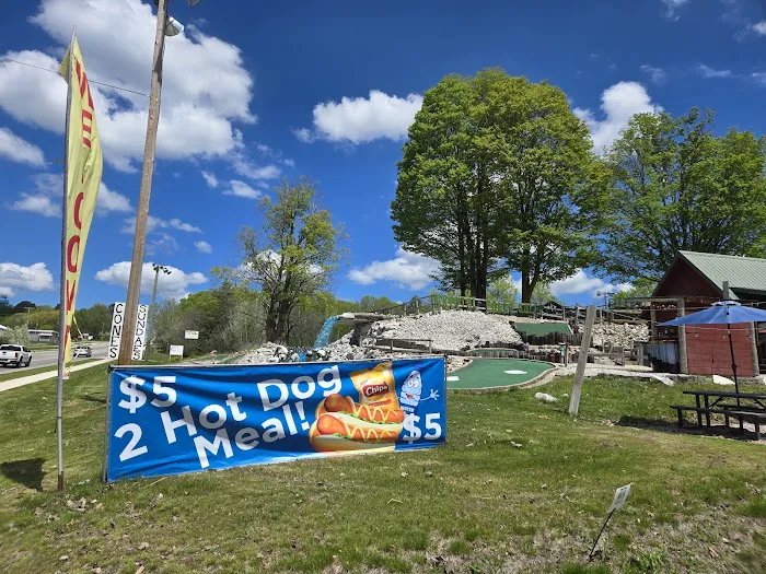 Crystal Falls Mini Golf & Ice Cream Shop Picture 9