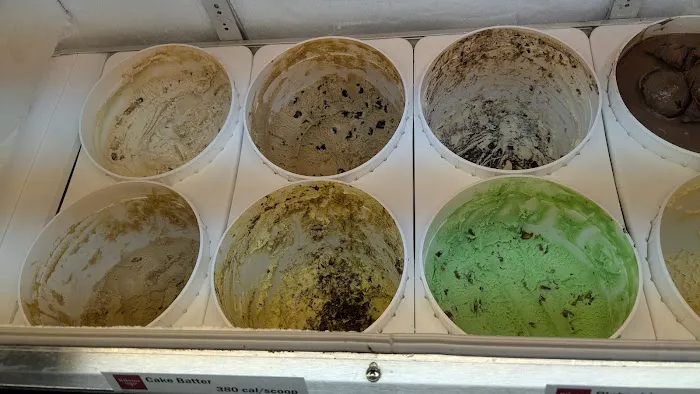 Kilwins Ice Cream - Chocolate - Fudge Picture 1