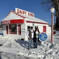 Pearly’s Dairy King ico