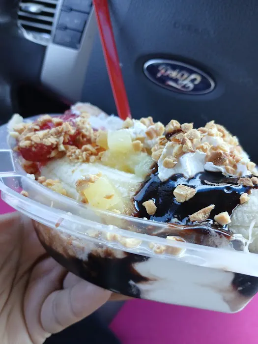 Dairy Queen (Treat) Picture 4