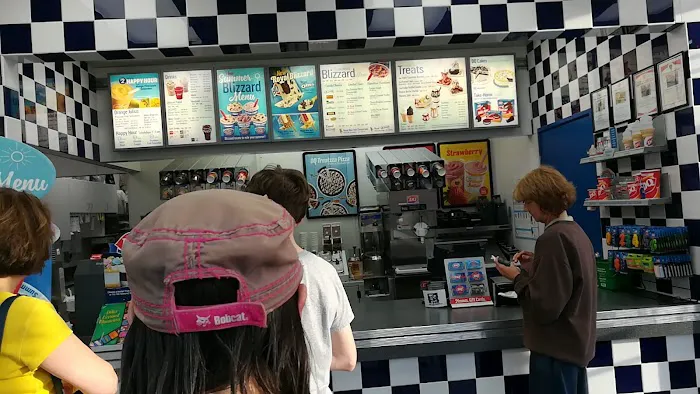 Dairy Queen (Treat) Picture 5