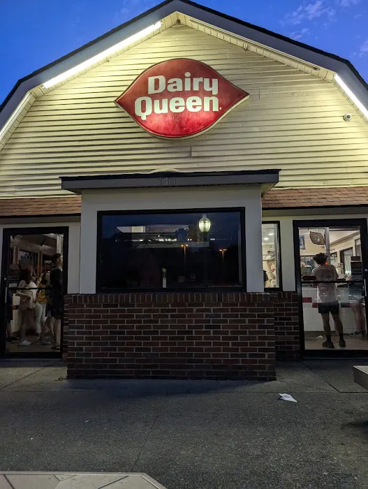 Dairy Queen Store Picture 1