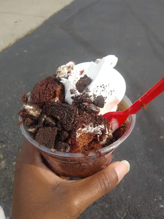Dairy Queen Store Picture 2