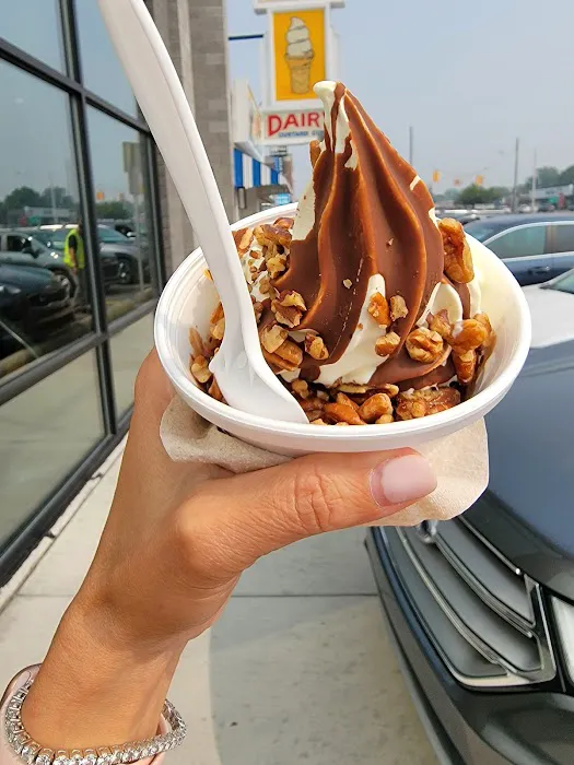 Custard & Co Inc Picture 1