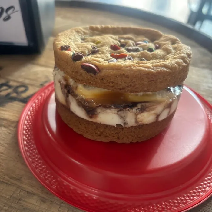Two Scoops Ice Cream Shop Picture 2