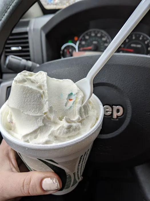 Pa's Ice Cream Shoppe Picture 2
