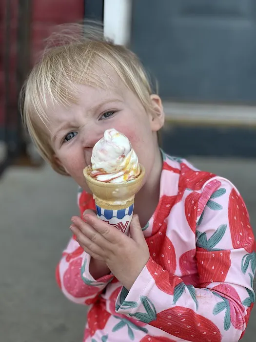 Pa's Ice Cream Shoppe Picture 8