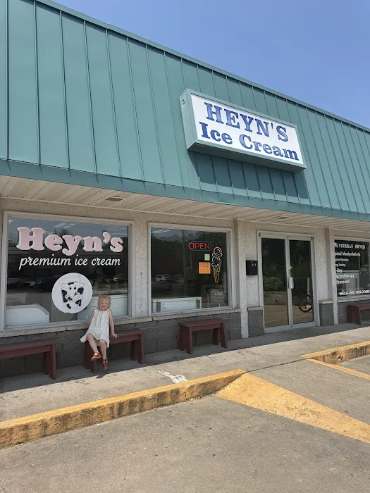 Heyn's Ice Cream Iowa City Picture 5