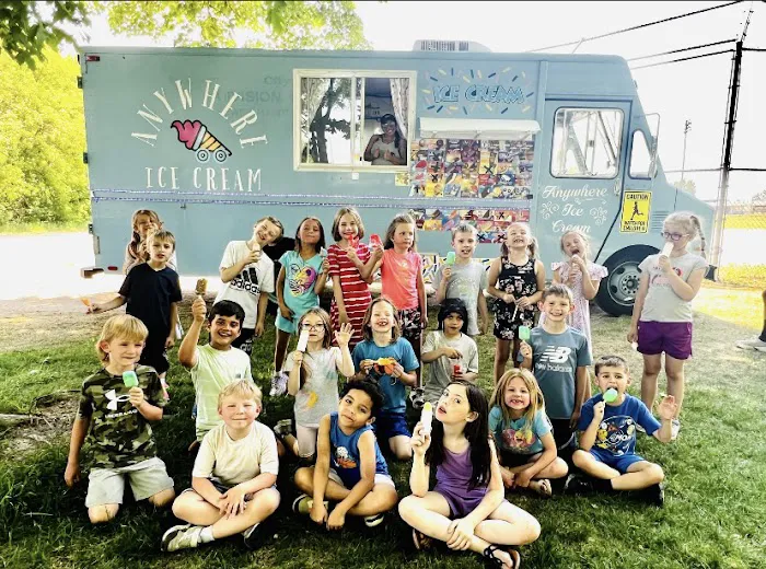 Anywhere Ice Cream Truck Picture 5