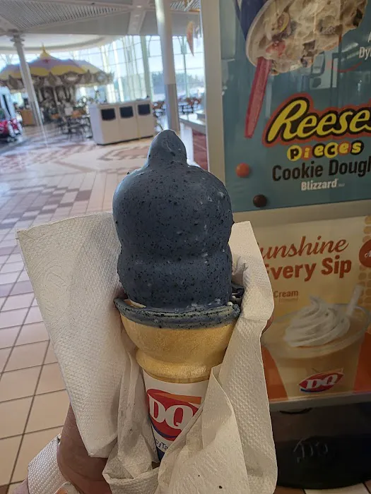 Dairy Queen (Treat) Picture 7