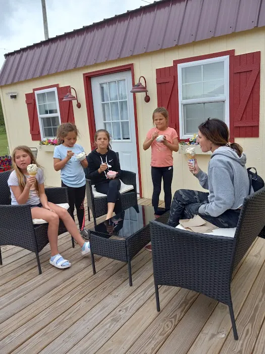 Trailside Creamery and Pizza Picture 10