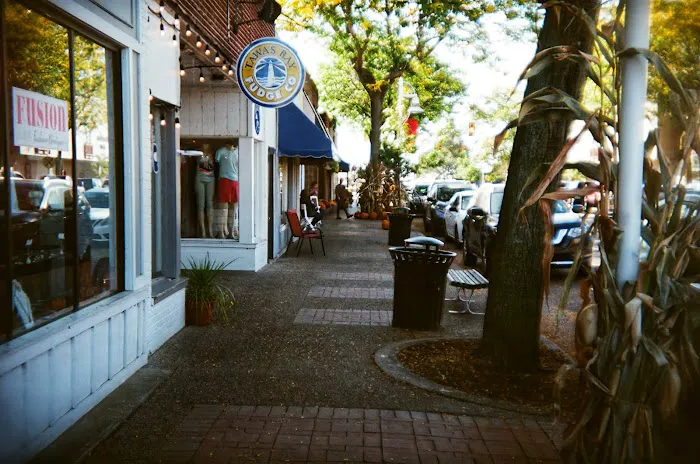 TAWAS BAY FUDGE & ICE CREAM COMPANY Picture 1