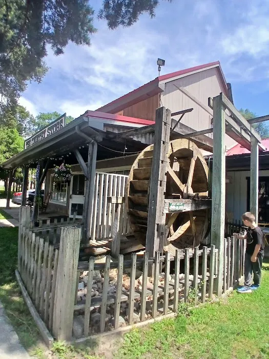 Frontier Town Ice Cream Parlor Picture 1