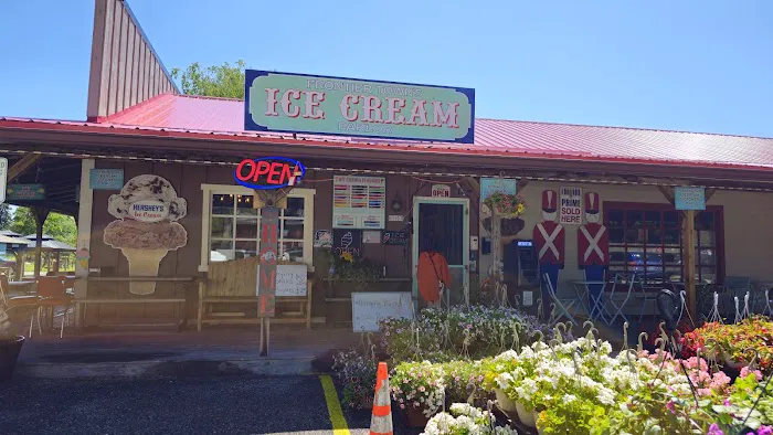 Frontier Town Ice Cream Parlor Picture 3
