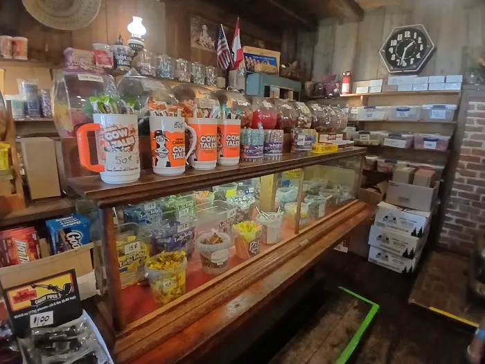 Frontier Town Ice Cream Parlor Picture 10