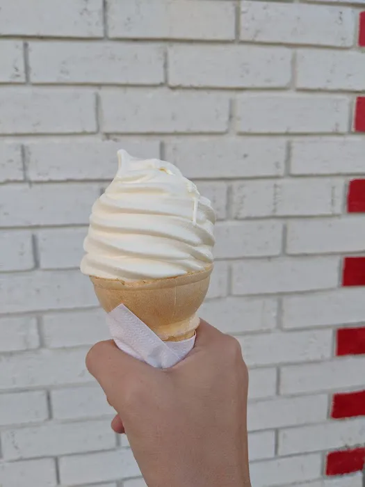 Jam'rs Frozen Custard Picture 4