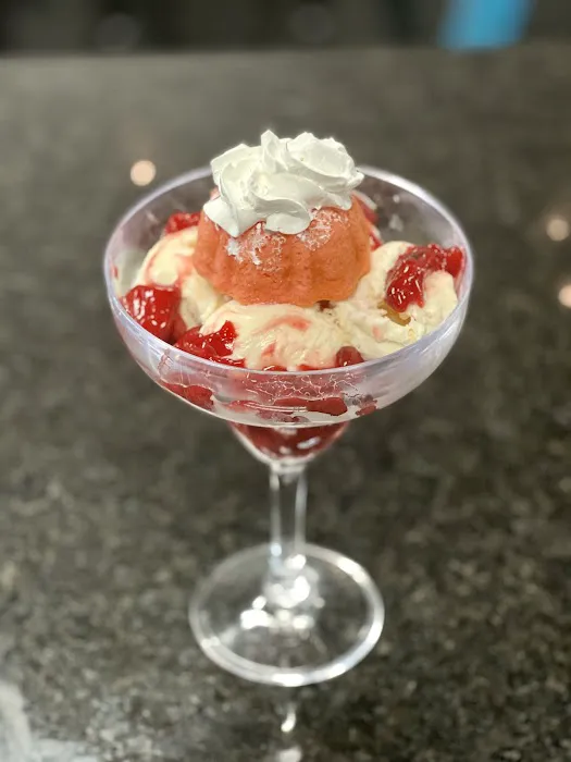 Momma’s Dessert Bar Picture 1