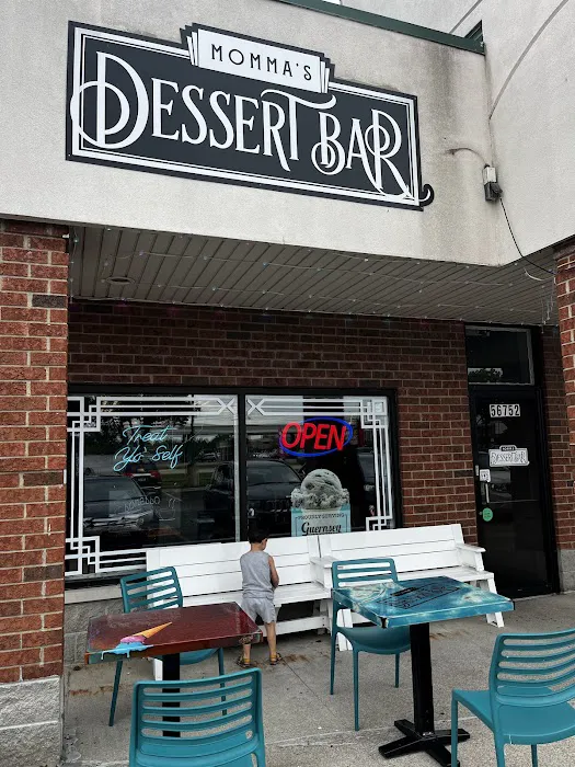 Momma’s Dessert Bar Picture 6
