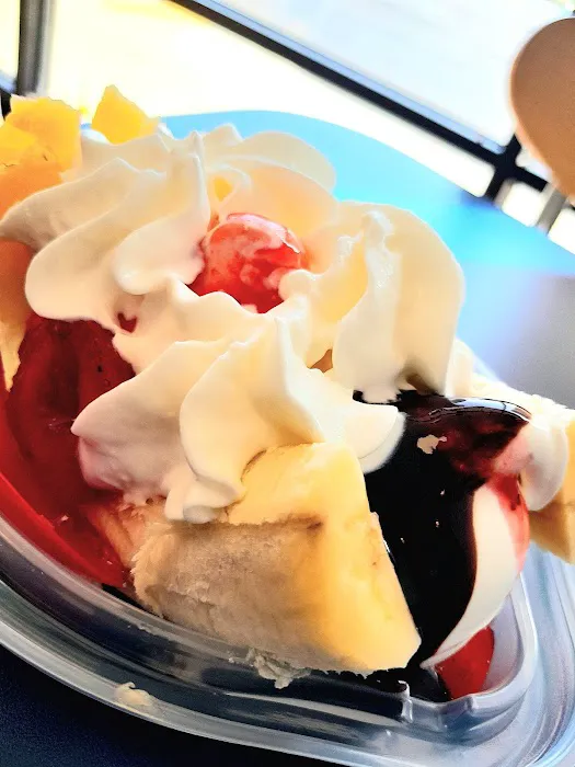 Dairy Queen (Treat) Picture 9