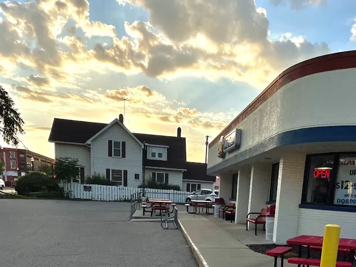 Dairy Queen (Treat) Picture 8