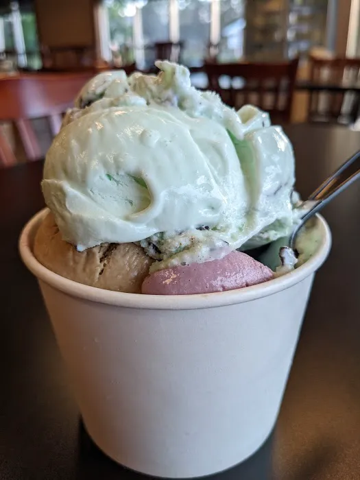 Z's Cream & Bean Picture 2