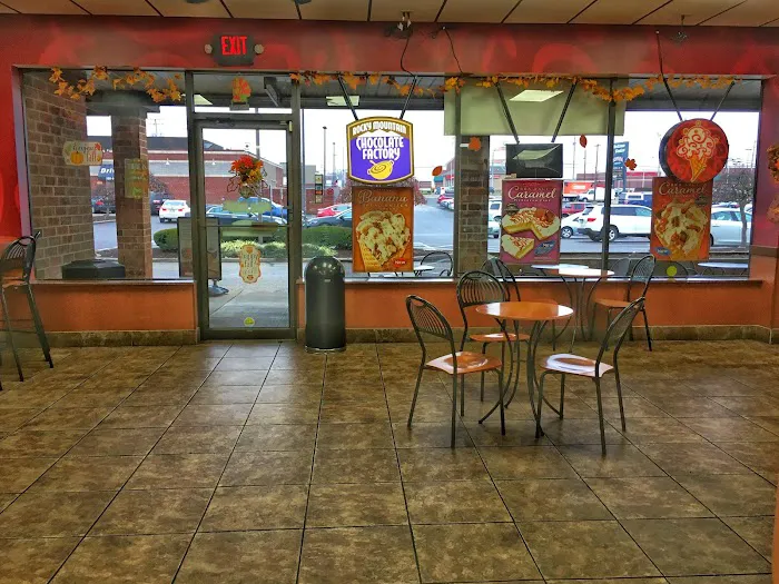 Cold Stone Creamery Picture 3
